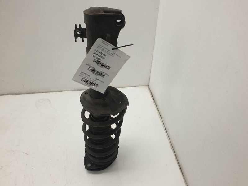 04-05 SCION XA DRIVER SIDE FRONT LEFT STRUT ASSEMBLY