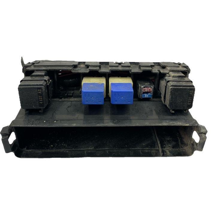 Nissan Pathfinder junction box 2015 fuse relay block box assembly OEM 24382JR23B