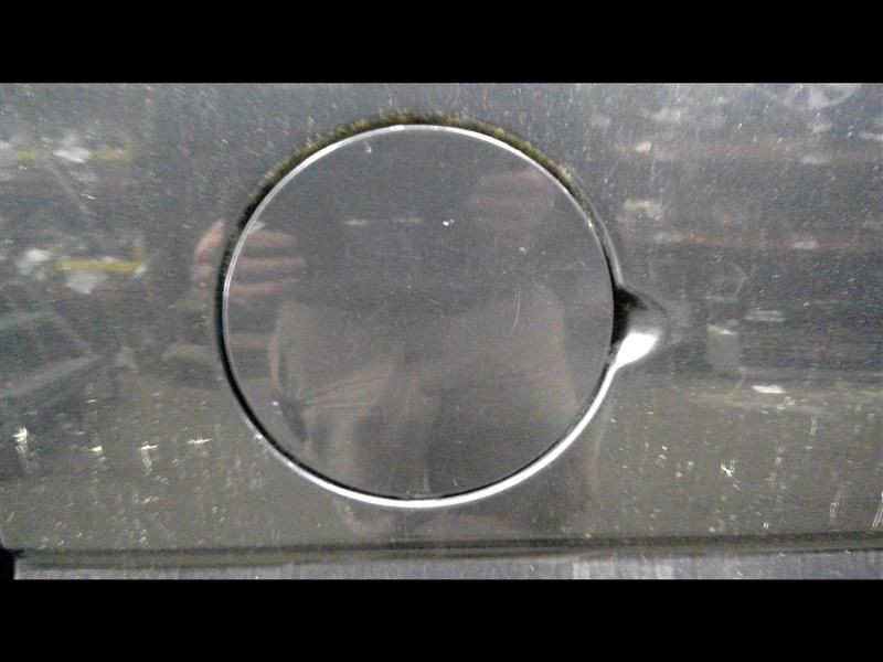 SILVRDO15 2003 Fuel Filler Door Gray 62U 1356782