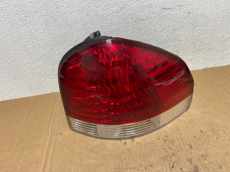 2005 to 2006 Hyundai Santa Fe Right Passenger Rh Side Tail Light Oem AD3264 LK