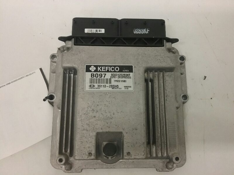 Engine ECM Electronic Control Module US Market 1.6L Fits 14 SOUL 1333165