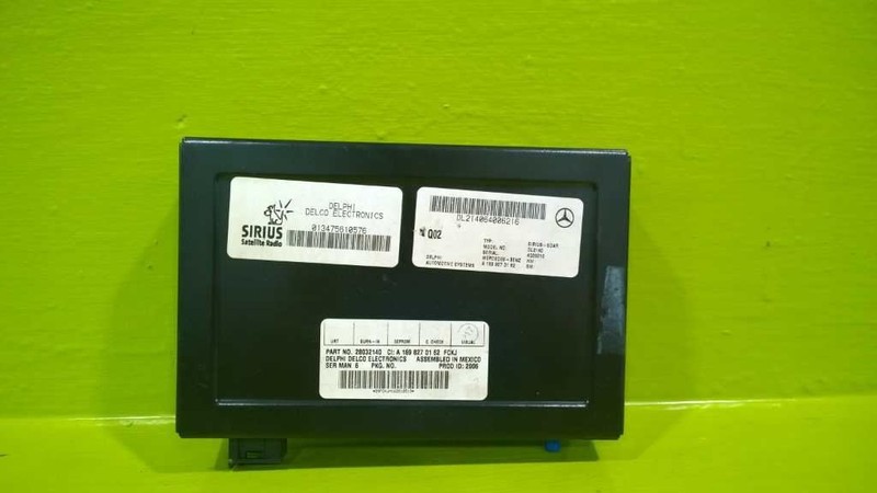 07 MERCEDES C230 SATELLITE RADIO RECEIVER MODULE OEM 2950-30