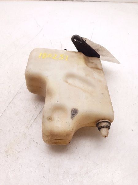TTOYOTA 1989 Coolant Reservoir 211035