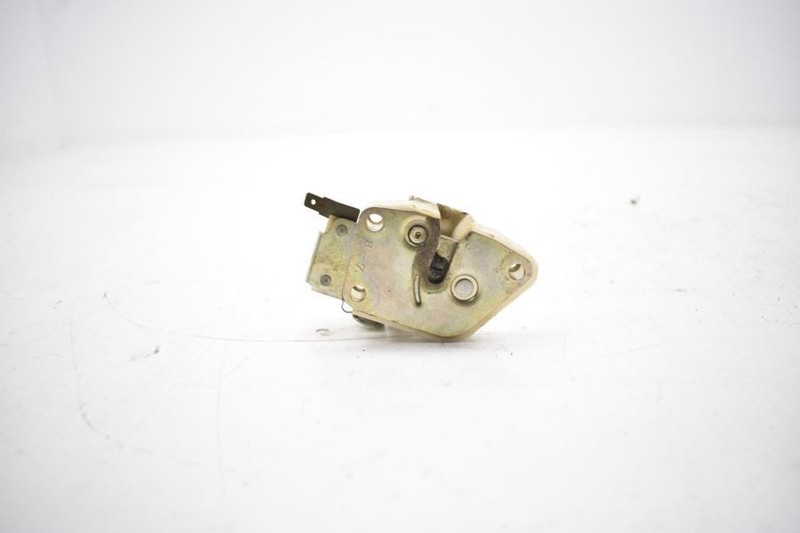 1984-1986 NISSAN 300ZX VG30T TURBO Z31 TRUNK LATCH LOCK