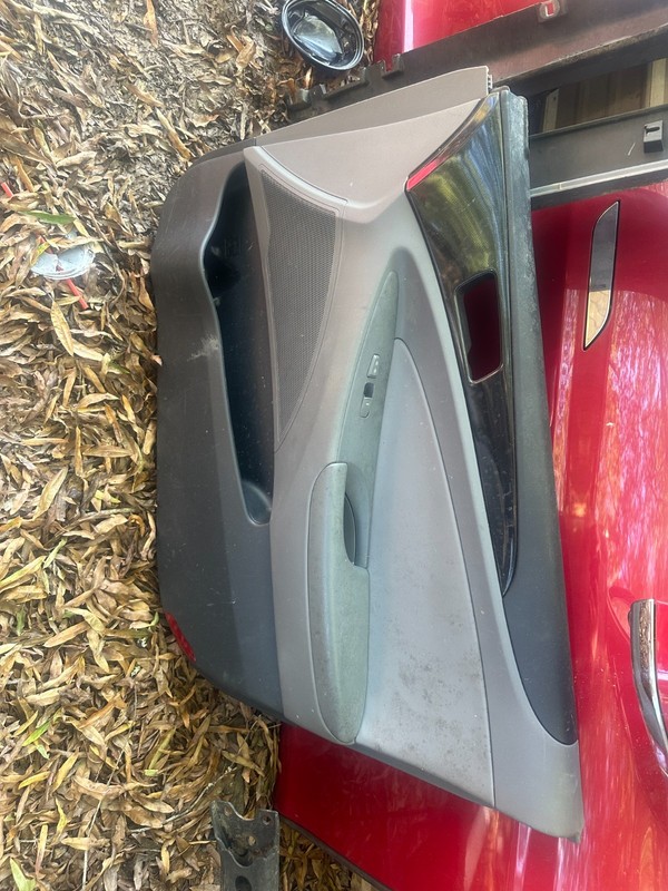 11-14 HYUNDAI SONATA OEM GRAY RH FRONT INTERIOR DOOR PANEL W/ SWITCH