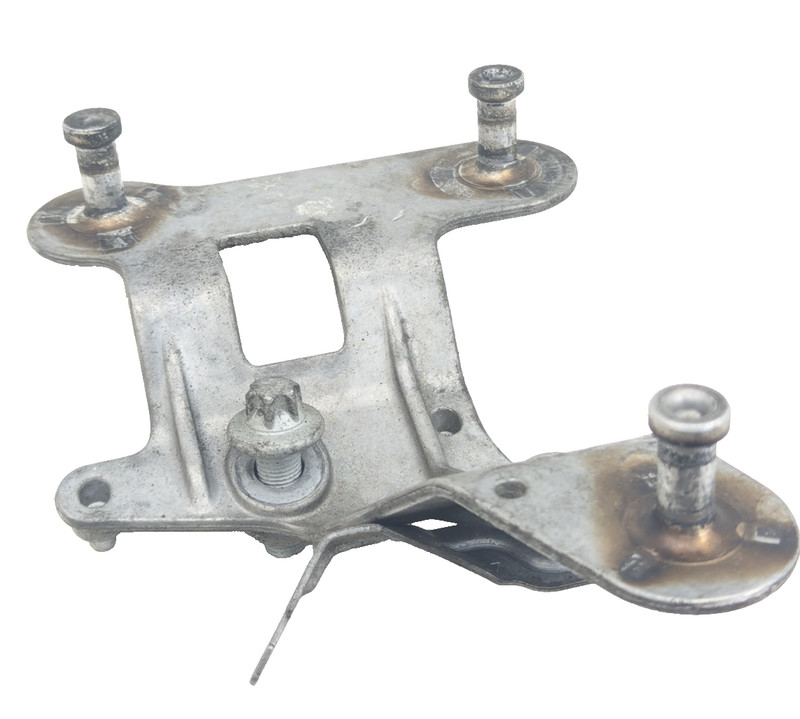 07-11 Mercedes W211 E350 CLS63 ABS Pump Bracket 2114310840 OEM