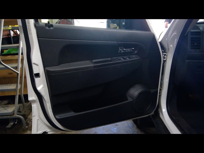 LIBERTY 2012 Driver Left Front Door Trim Panel 1669382