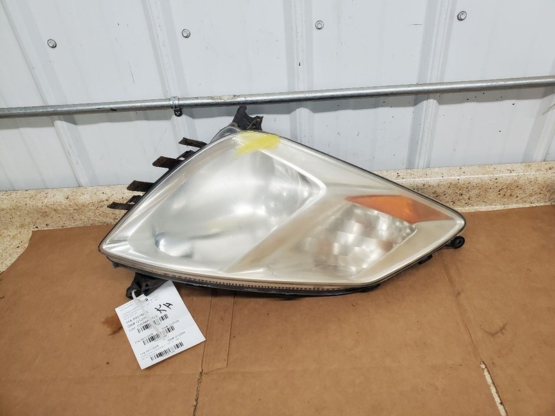 Passenger Headlight Without Xenon Thru 10/05 Fits 04-05 PRIUS 297066