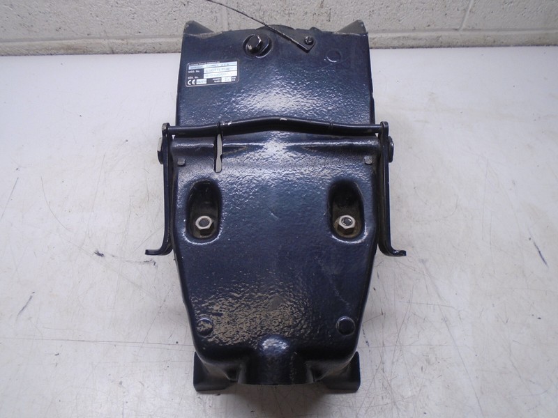 CB2 Johnson Evinrude Swivel Bracket Steering Arm 50-70 hp Outboard 396961 338262