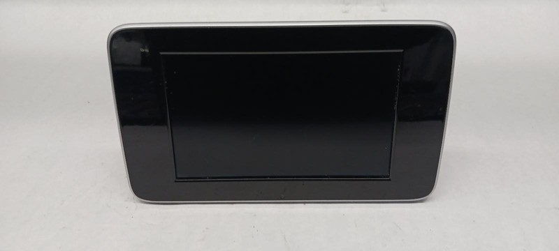 16-'19 MERCEDES GLC300 display screen OEM 1 Year Warranty!