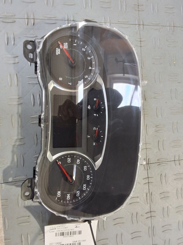 Speedometer MPH US Market Opt Udd ID 84573382 Fits 18 TRAVERSE 3579600