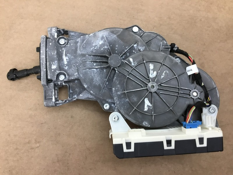 Mercedes E63 S W213 2018 Tailgate Trunk Pull Down Boot Motor Actuator 18-20 :O