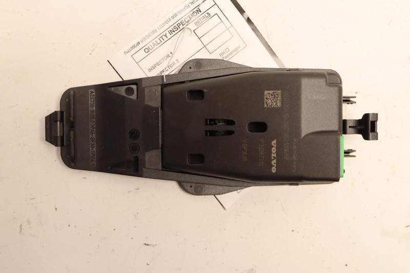 2014-2017 VOLVO XC60 WINDSHIELD LANE DAPERATURE COLLISION CAMERA FSM OEM