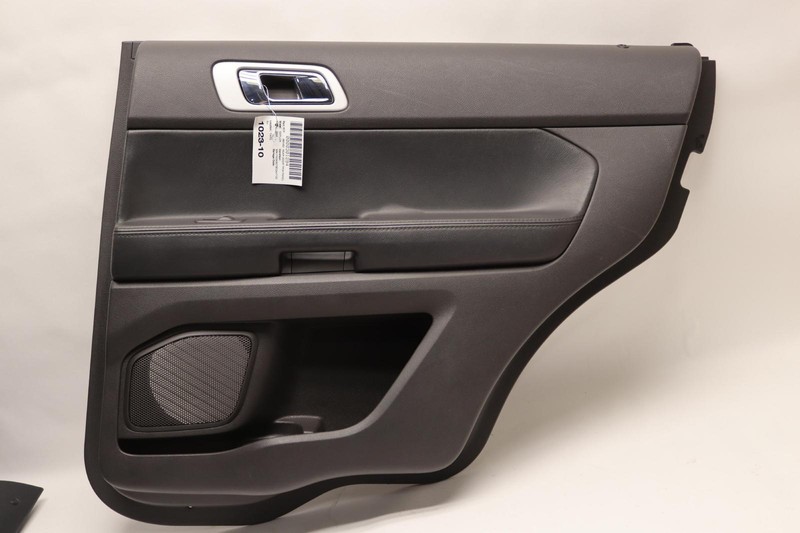 2011-2015 FORD EXPLORER REAR RIGHT SIDE DOOR PANEL TRIM COVER OEM