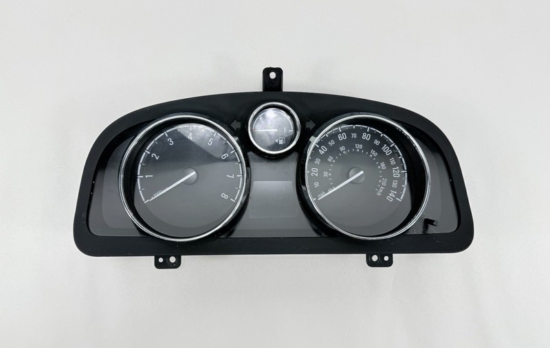 2013-2015 Chevy Captiva Sport Speedometer Instrument Cluster 148,413 Miles OEM