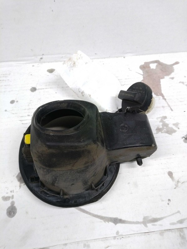 2015 Chevrolet Malibu Fuel Filler Door TAN Used 6532086 52000 Miles