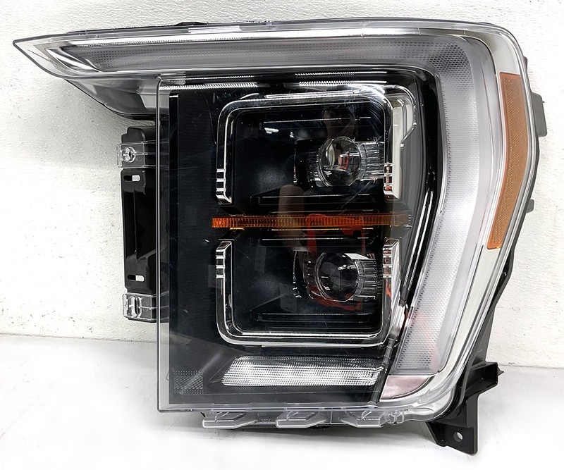 OEM Left Driver Side LED Headlamp For Ford F150 Bright bezel ML3Z-13008-H