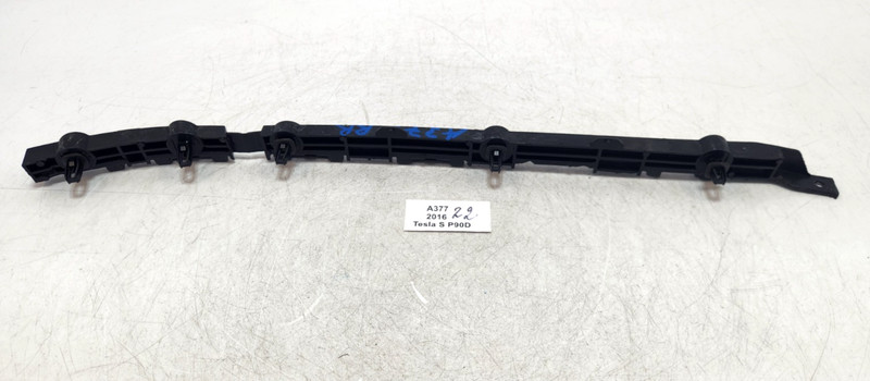 ✅ 12-20 OEM Tesla Model S Rear Right Passenger Bumper Mount Bracket Support 19k