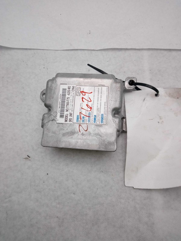 Used Air Bag Module fits: 2018 Honda Hr-v Air Bag center console Grade A