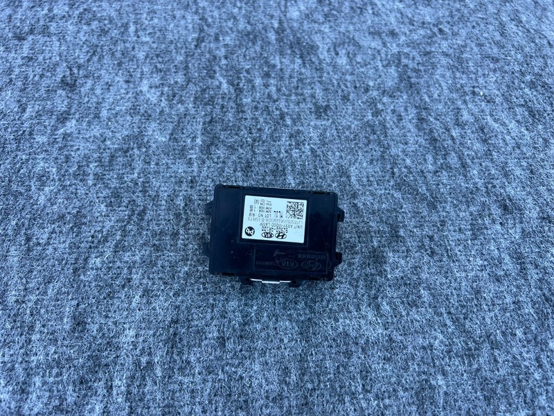 GENESIS GV70 2022-2026 OEM MOOD LAMP LIGHT CONTROL MODULE UNIT ASSEMBLY