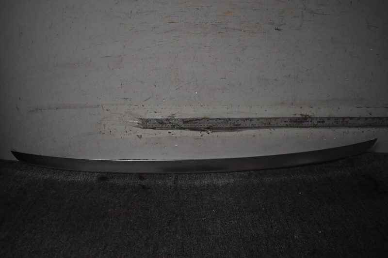 2011-2014 PORSCHE CAYENNE GATE TRIM FACTORY OEM