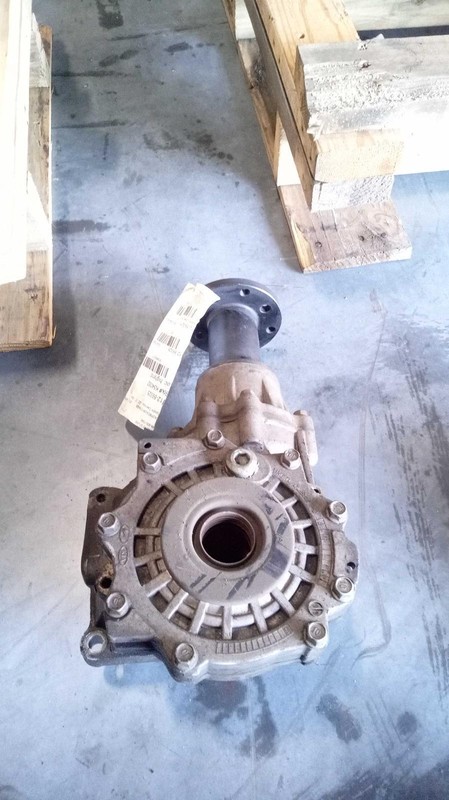 2017 KIA Sportage Transfer Case Assembly OEM 473003B830 172k Miles