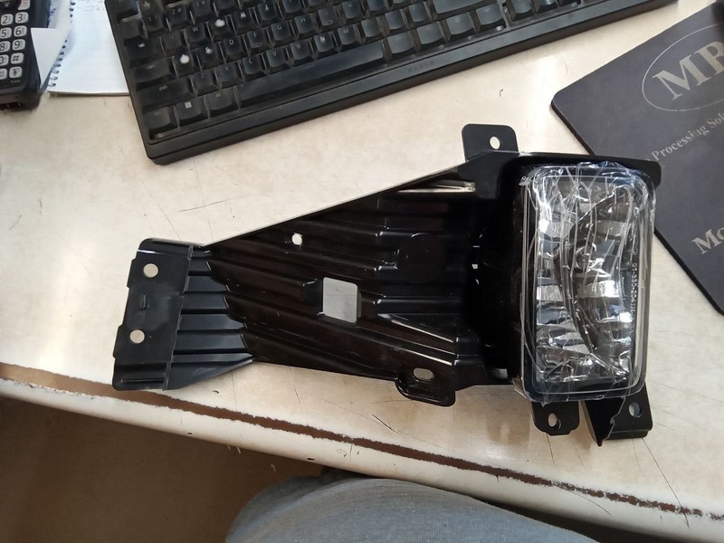 Passenger Corner/Park Light Fog-driving Fits 20-22 FORD F250SD PICKUP 579806