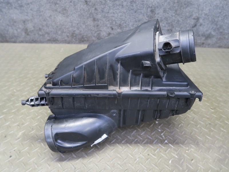 14-17 RANGE ROVER SPORT L494 3.0L RIGHT AIR INTAKE CLEANER FILTER BOX W SENSOR