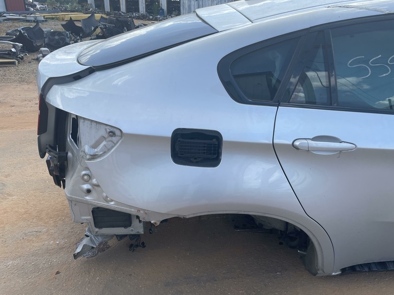 2008-2014 BMW X6 X6M E71 RIGHT PASSENGER QUARTER PANEL SECTION CUT OEM