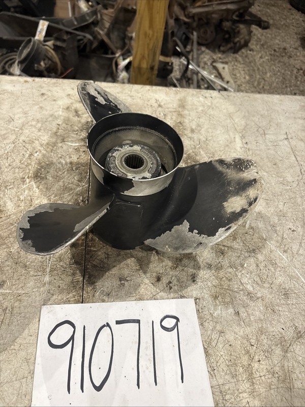 Volvo Penta Sx Propeller Prop 3850302 14-1/2 X 21