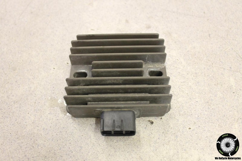 2011 Kawasaki Ninja 650R EX650C RECTIFIER VOLTAGE REGULATOR EX 650 11
