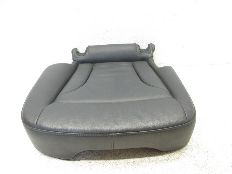 13-17 AUDI 8R Q5 LOWER BOTTON SEAT SKIN RIGHT PASSENGER REAR OEM 013124