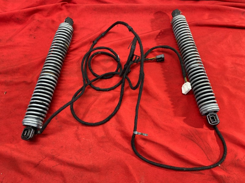 11-16 BMW F10 5 Series M5 Rear Trunk Lid Electric Shock Spindle Drive Set! OEM✅