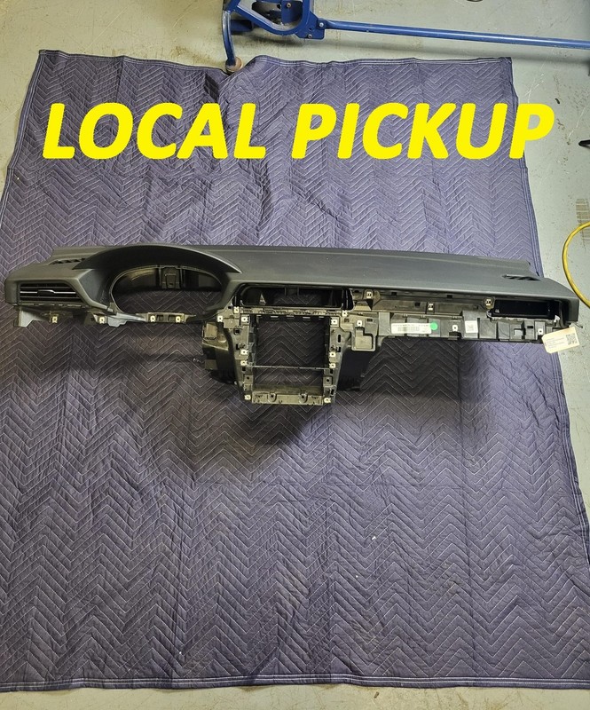 Used Oem Volkswagen Dashboard Dash Instrument Panel for 2020-2022 Passat