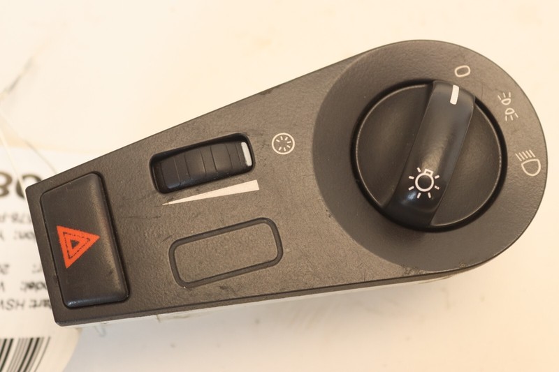 2003-2018 VOLVO VNL DASHBOARD HEADLIGHT LAMP SWITCH 20953578 OEM