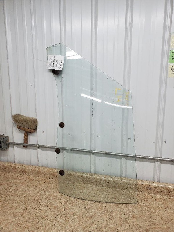 Passenger Front Door Glass Centurion 2 Door HT Fits 71-73 BUICK 306380