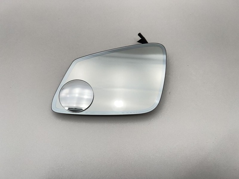 2013-2018 BMW 320i Left Driver Side Door Mirror Glass Only Auto Dim