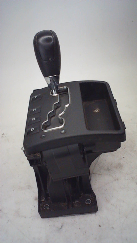 2005-2007 Jeep Grand Cherokee Automatic Floor Shifter Assembly OEM 52124137AC