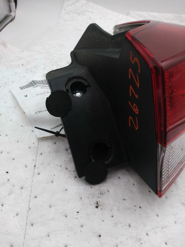 Used Right Tail Light Assembly fits: 2021 Chevrolet Trailblazer quarter panel mo