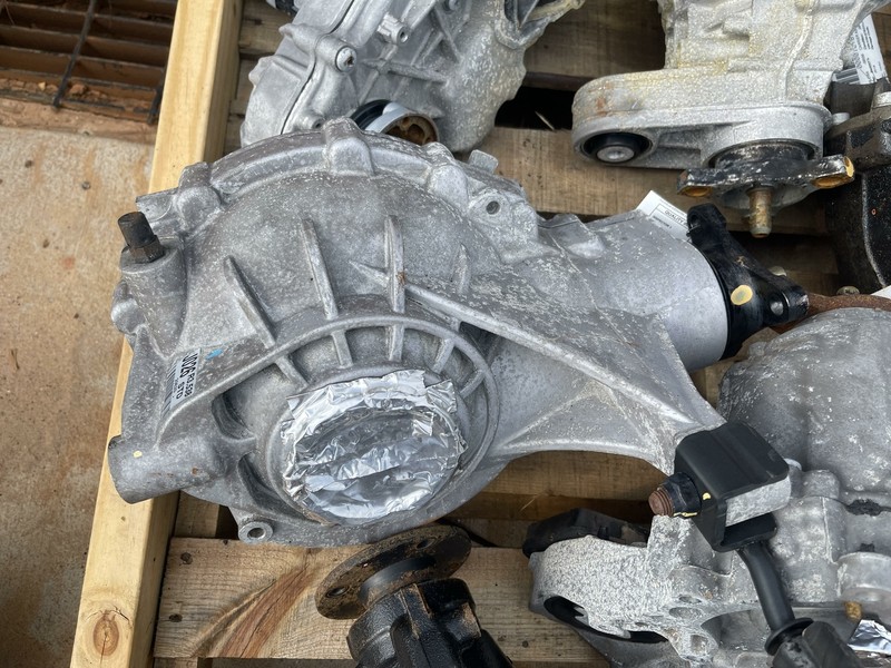 18-20 KIA STINGER 3.3L GT AWD TURBO REAR CARRIER DIFFERENTIAL W/O LSD 35K MILES