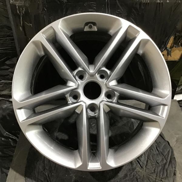 2017-2018 Hyundai Santa Fe 70907 A Wheel 17 x 7Rim Grey Painted 529102W210