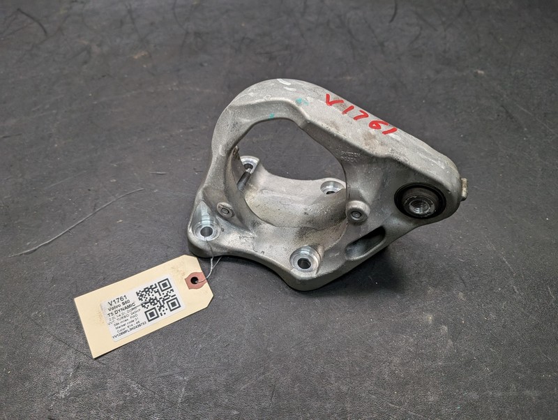 Front Right Axle Shaft Bracket 2017 Volvo S60 31480220 2014 2015 2016 2018 -2021