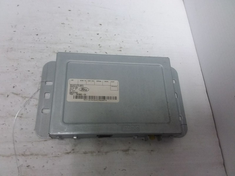 Sirius Satellite Radio Module ID 7R3T-18C963-EA Fits 08-09 SABLE 1475315