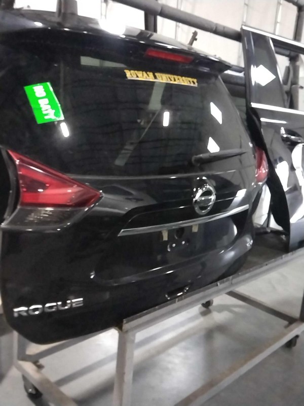 Used Deck Lid fits: 2018 Nissan Rogue VIN 5 1st digit USA built power liftgate w