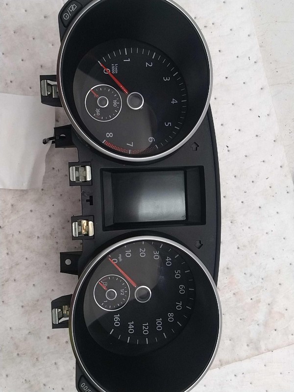 2013 Volkswagen Golf Speedometer Gauge OEM Black 5K0920972BX 114K Miles