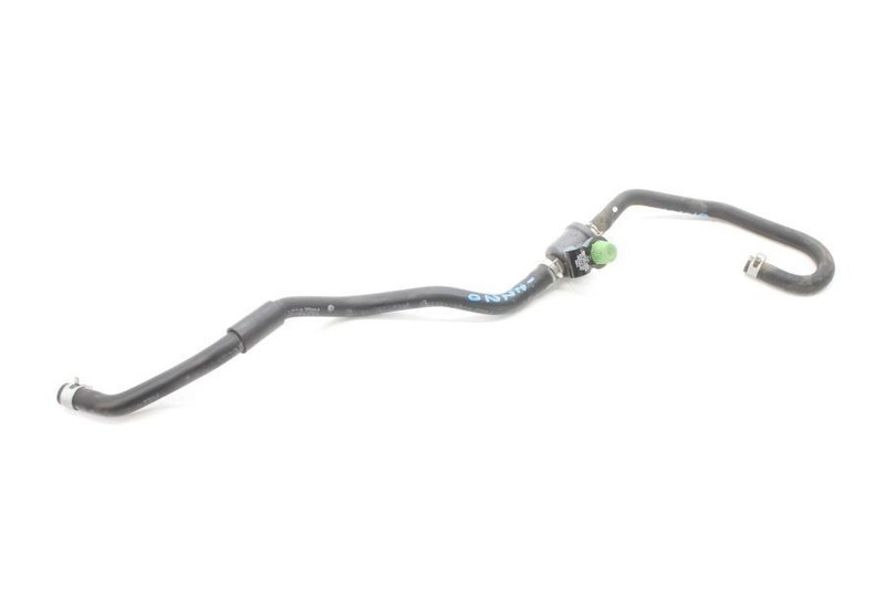 2007-2012 Nissan Altima 3.5L SR Evaporation Service Port