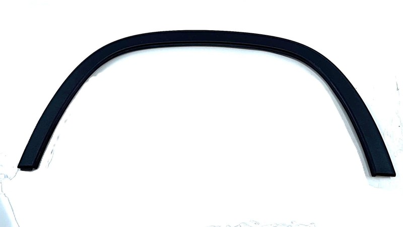 2021 Chevy Traverse LT RH Passenger REAR Wheel Well Flare Molding 84417154 OEM