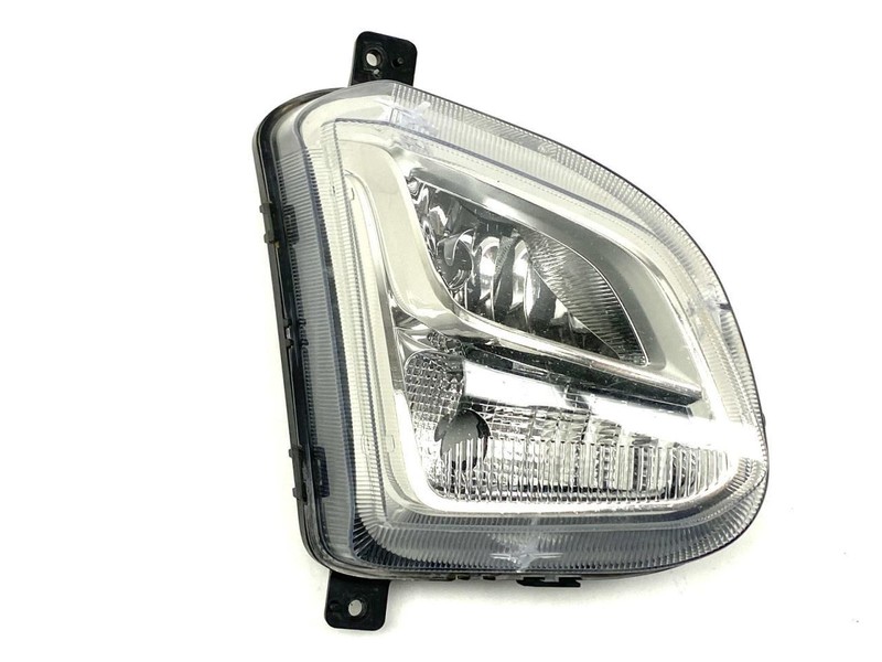 Right Passenger Side Fog Light 84226250 Fits 2018-2021 Chevrolet Equinox 86308