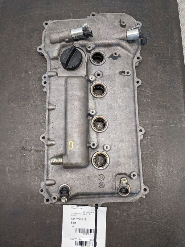 2009-2019 TOYOTA COROLLA ENGINE VALVE COVER 2.0L OEM 1167615