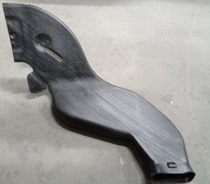 2005-2015 Toyota Tacoma LH Center Lower AC Duct Crew Cab 87213-04020